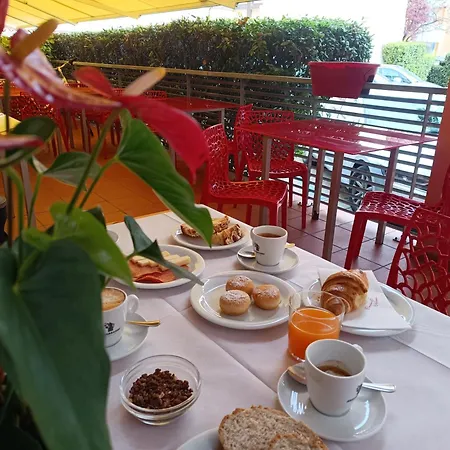 Il Guscio Hotel 3*