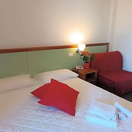Hotel Il Guscio 3*